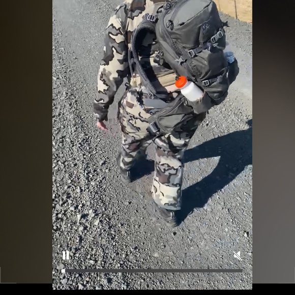 Kuiu Gear Lightweight Summer Hunt - Picture 12 of 15